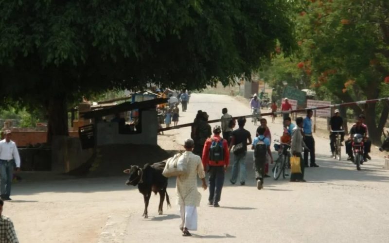 सुदूरपश्चिमका सीमा नाकामा कोरोनाको जोखिम कायमै
