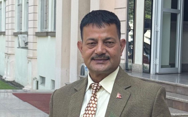 सरी अमेरिका, तिमीसँग यो जीवन बिताउन सकिएन!